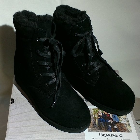 bearpaw boots lace up